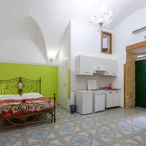 Nacity Nápoly